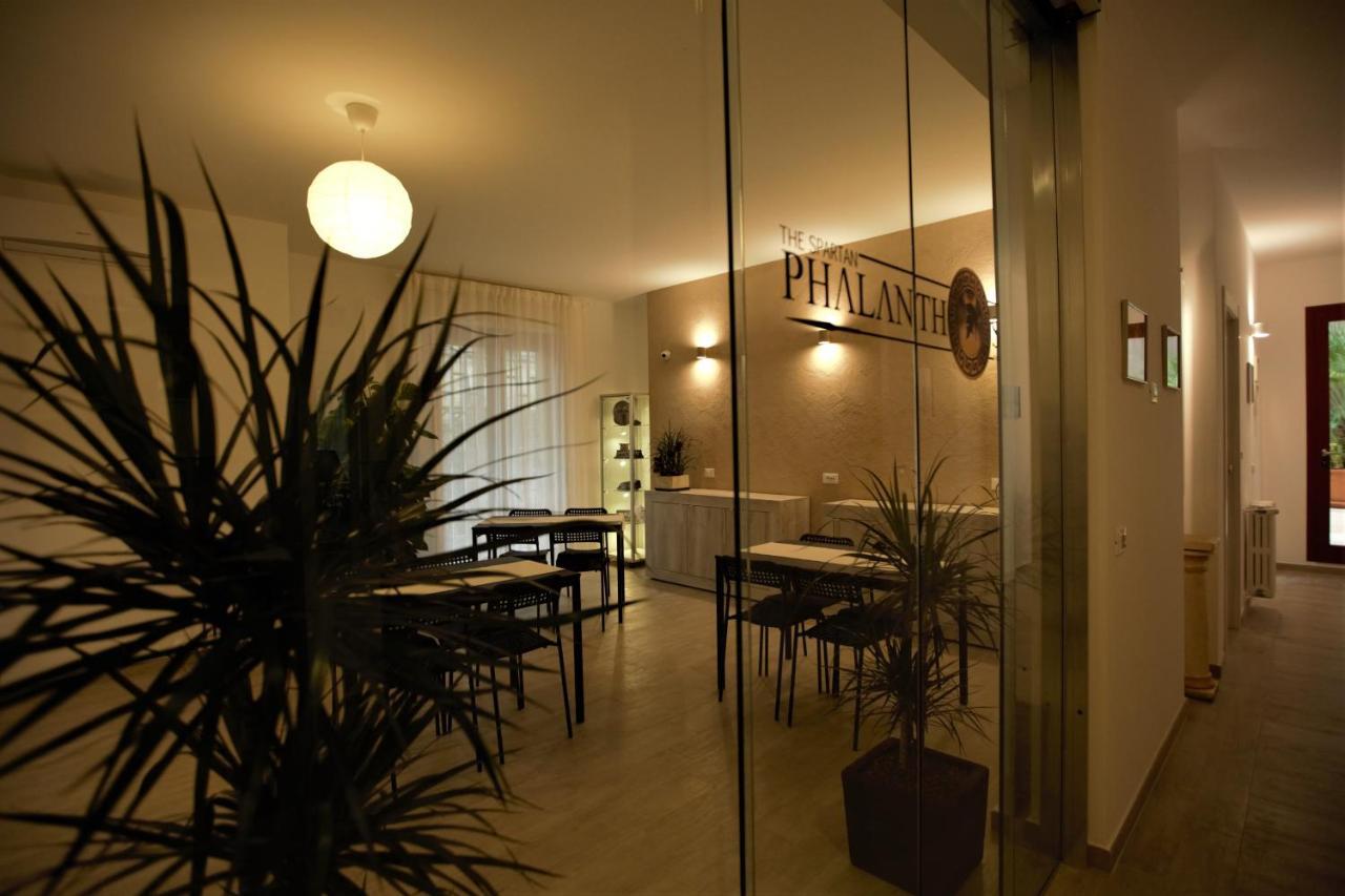 Phalanthos Taranto B&B 외부 사진